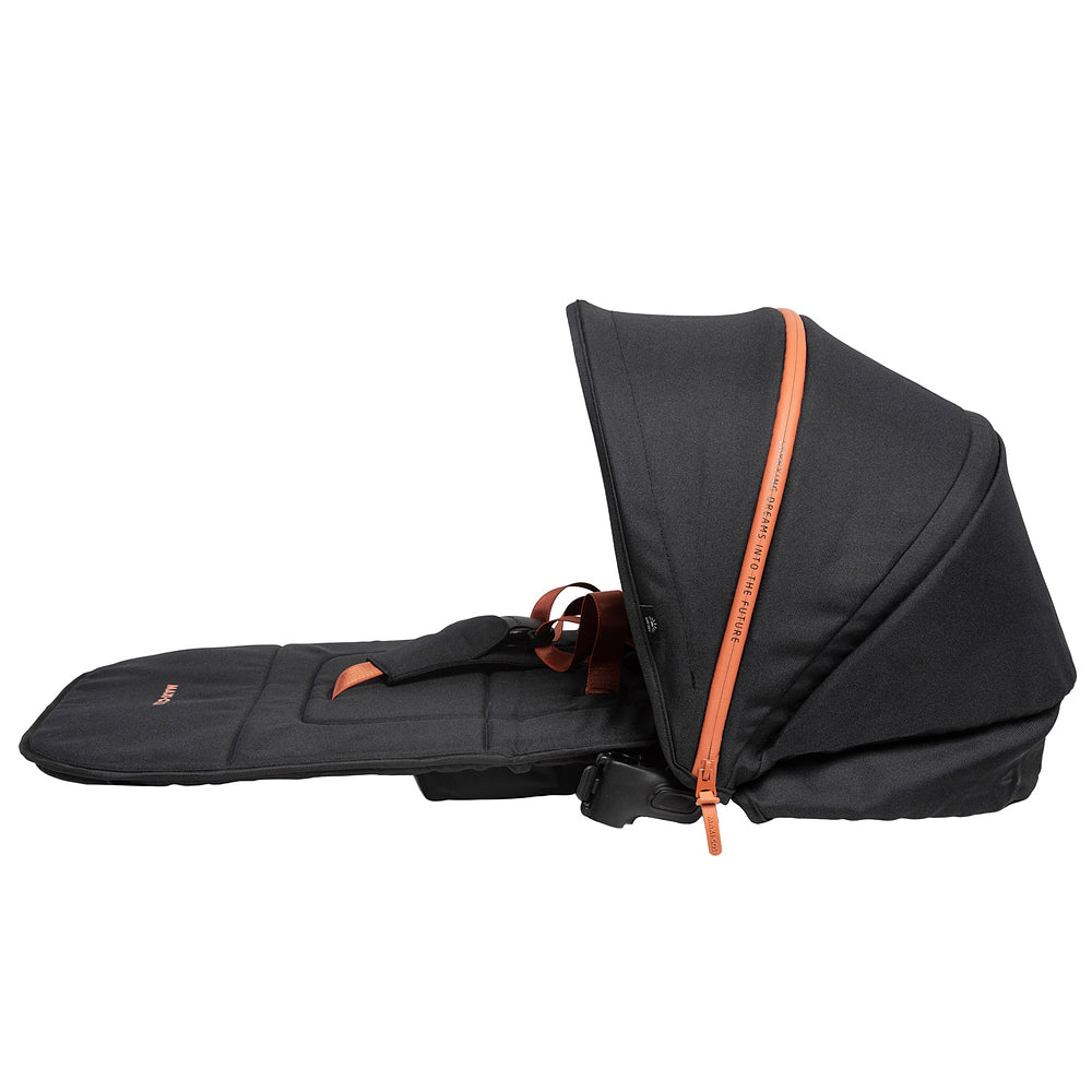 Essential Black Sport